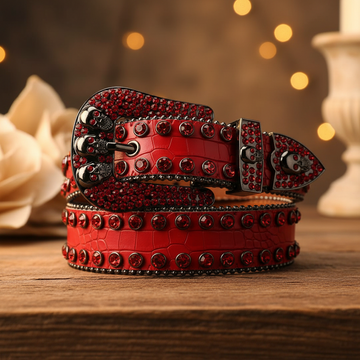 Totenkopf-Gürtelschnalle mit rotem Nieten-Design-Strassgürtel